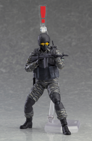 Illustration for article titled Metal Gear Figure Is A Hopeless Plastic Loser